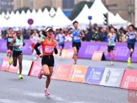 马拉松夜战：瓯越天虎队大胜皖江霹雳队，临门一脚致胜本土核心状态回升(2006年全国首届游泳马拉松10公里比赛成绩)