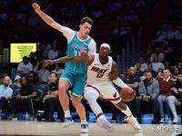  国乒女团32击败日本夺冠 